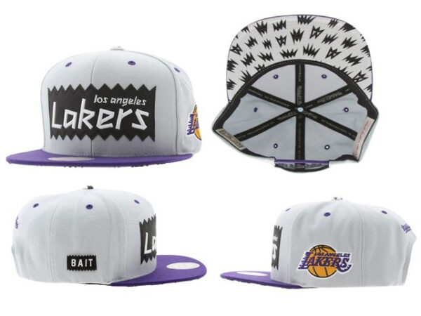 Cappello Los Angeles Lakers Mitchell&Ness [White]