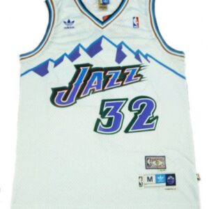 Karl Malone, Utah Jazz [Mountains]