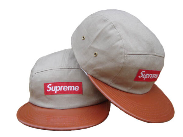 Cappello SUPREME [Ref. 19]