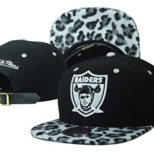 Cappello Oakland Raiders [Print]