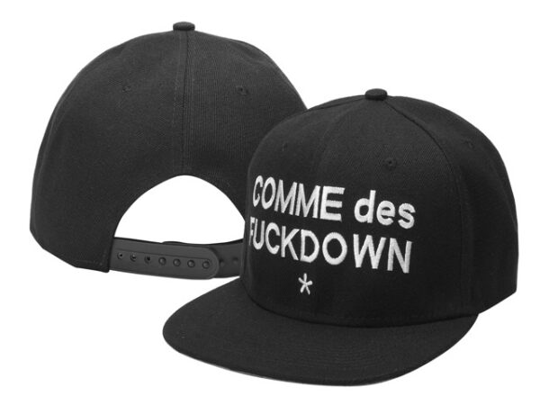Cappello COMME DES F DOWN