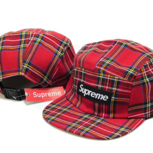 Snapback SUPREME [R. 13]